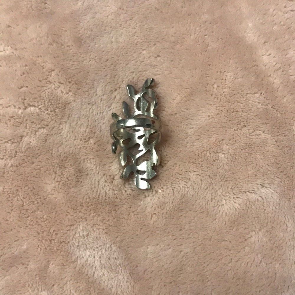 Beautiful vine ring - Picture 2 of 2